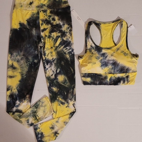 Work out set - Picture 2 of 2